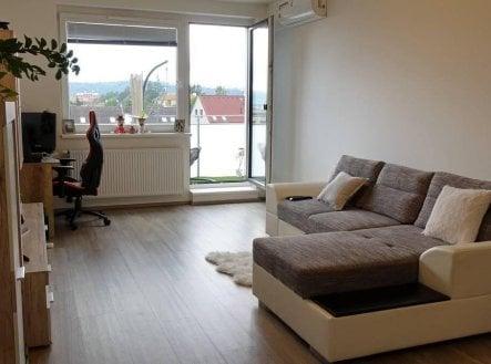 2 + kk 64m2 s balkonem 8m2, Soukalova ulice, Praha 4 Modřany